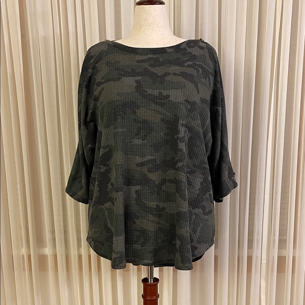 Kim & Cami Dark Green Camouflage Tunic